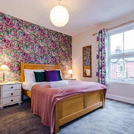 Cosy House With Garden & Parking, Sheffield 빌라 외부 사진