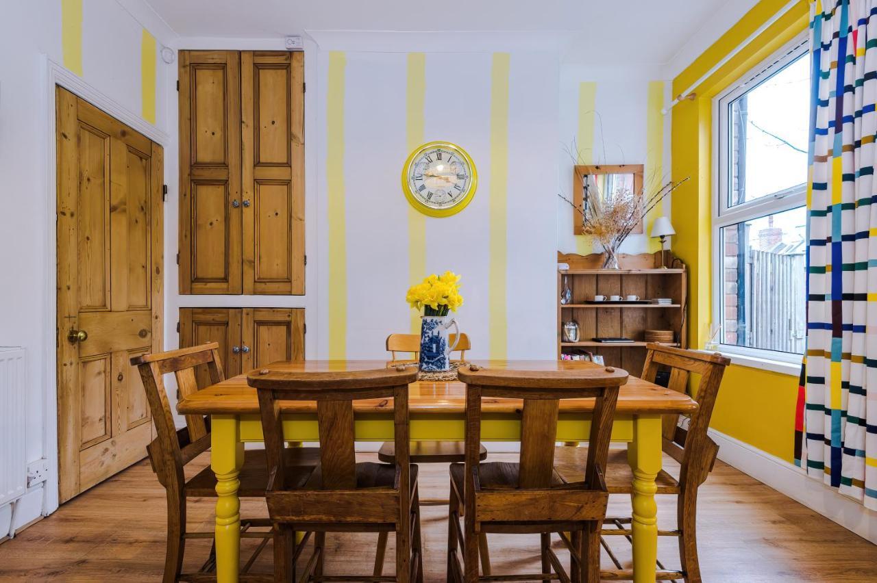 Cosy House With Garden & Parking, Sheffield 빌라 외부 사진
