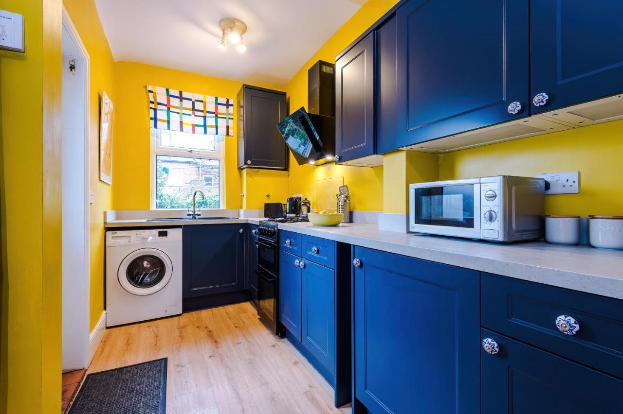 Cosy House With Garden & Parking, Sheffield 빌라 외부 사진