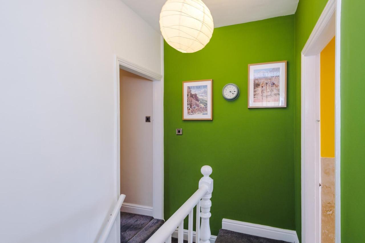 Cosy House With Garden & Parking, Sheffield 빌라 외부 사진