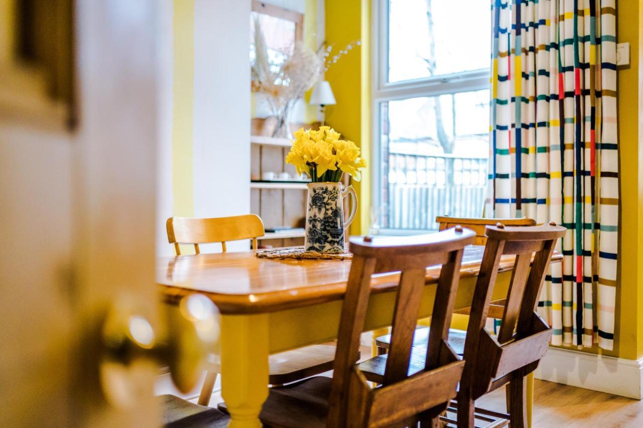 Cosy House With Garden & Parking, Sheffield 빌라 외부 사진
