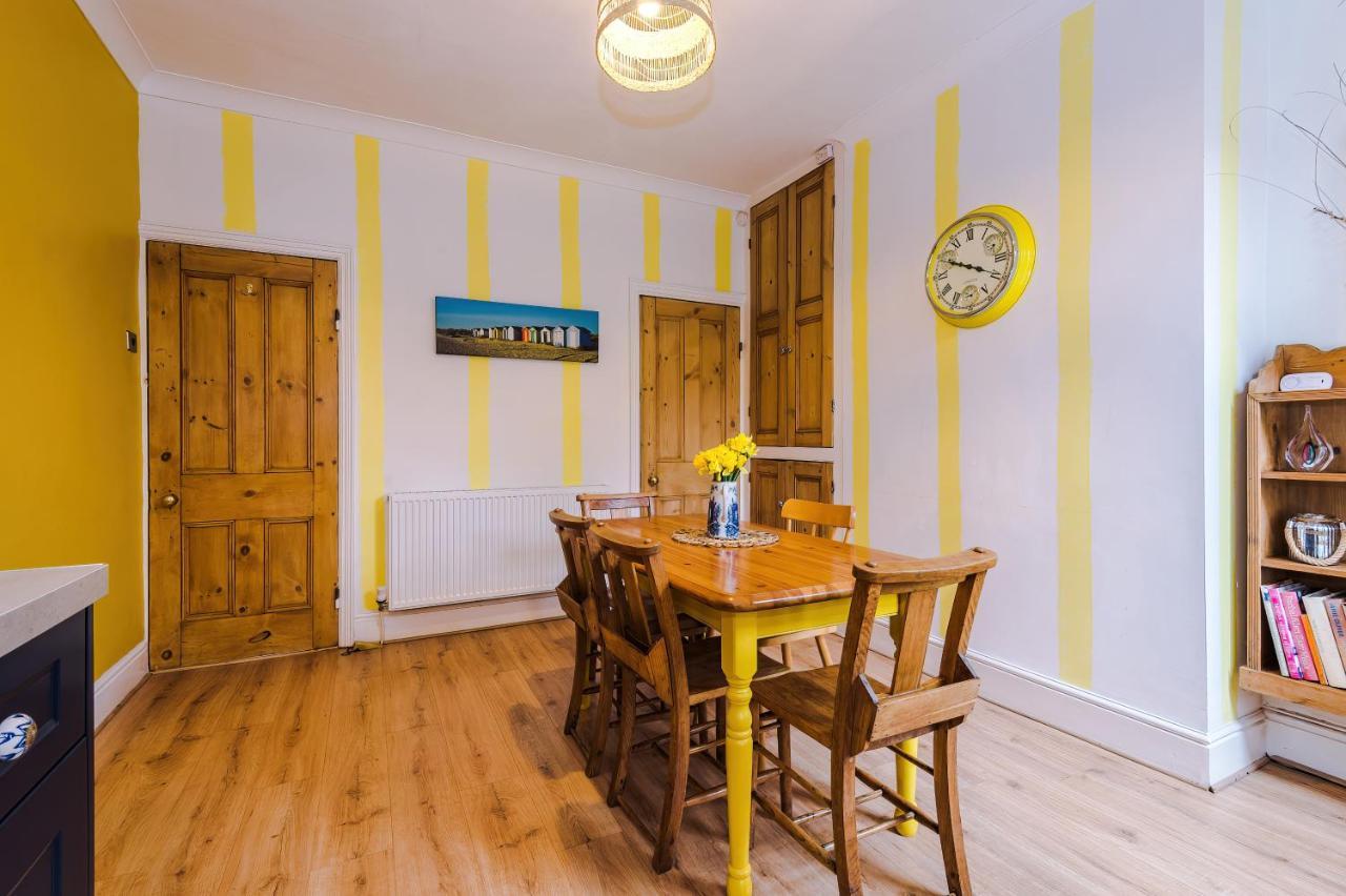 Cosy House With Garden & Parking, Sheffield 빌라 외부 사진