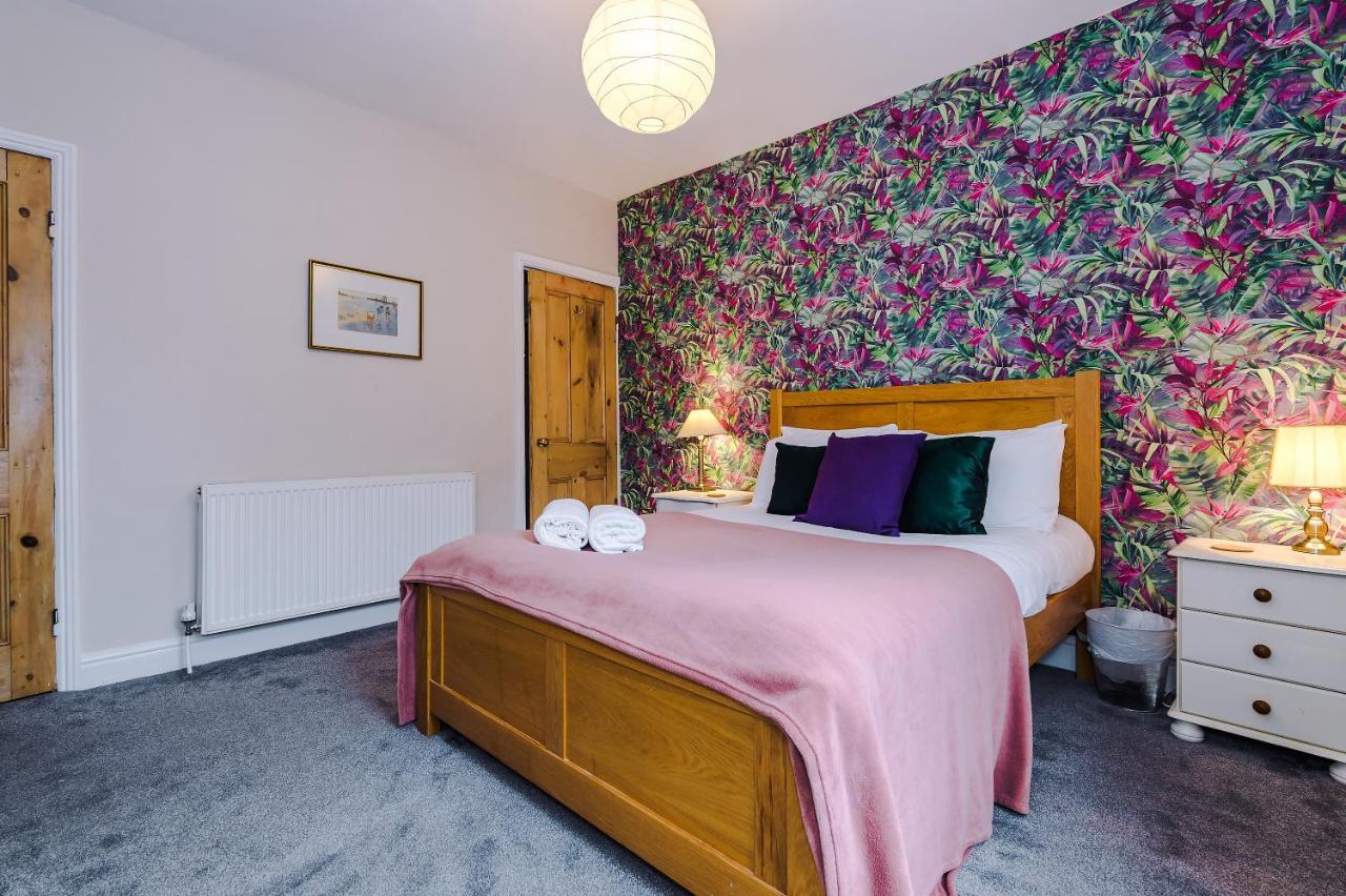 Cosy House With Garden & Parking, Sheffield 빌라 외부 사진